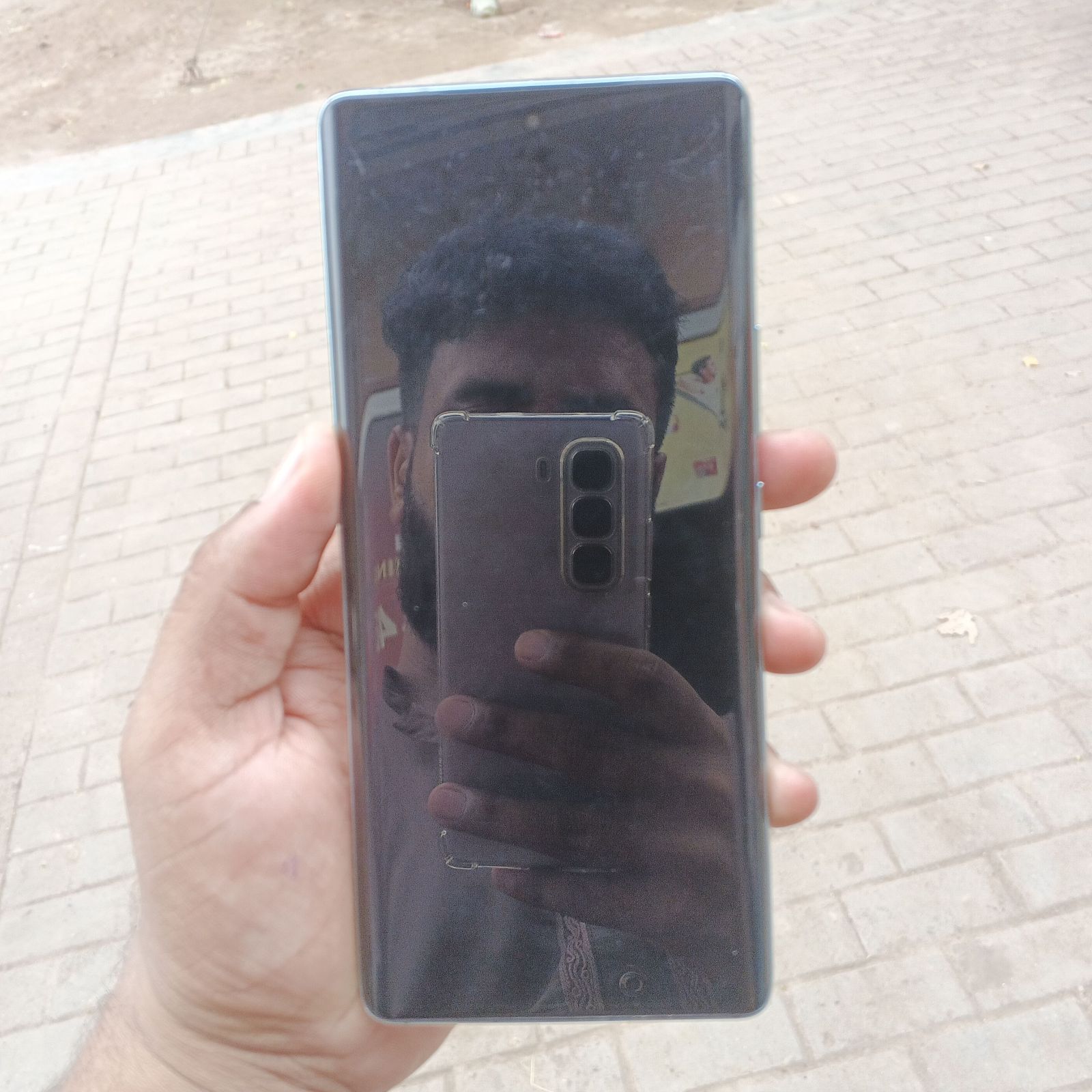 Infinix Zero 40 · 8GB / 256GB - photo 3