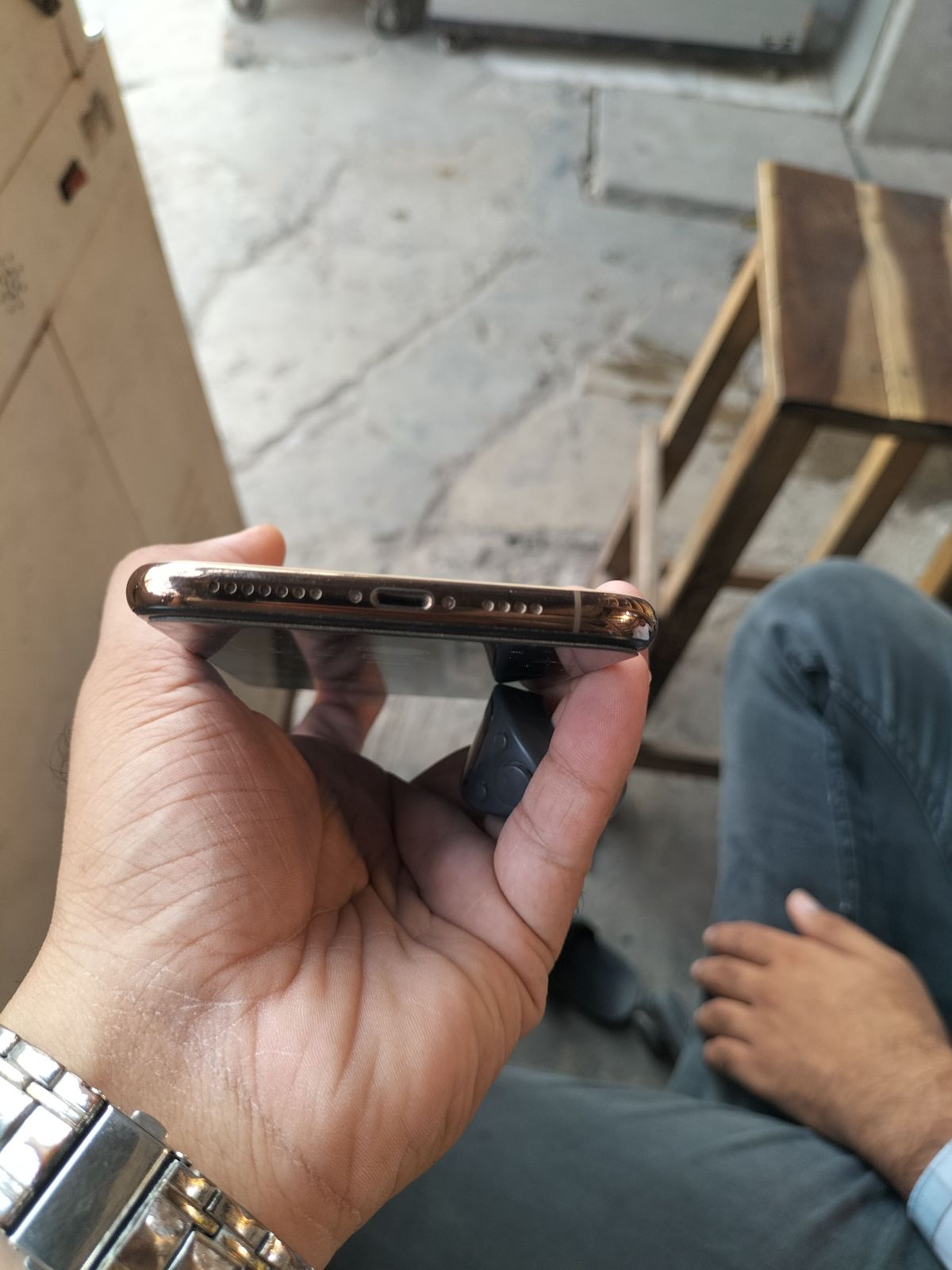 iPhone XS Max · 64GB - photo 4