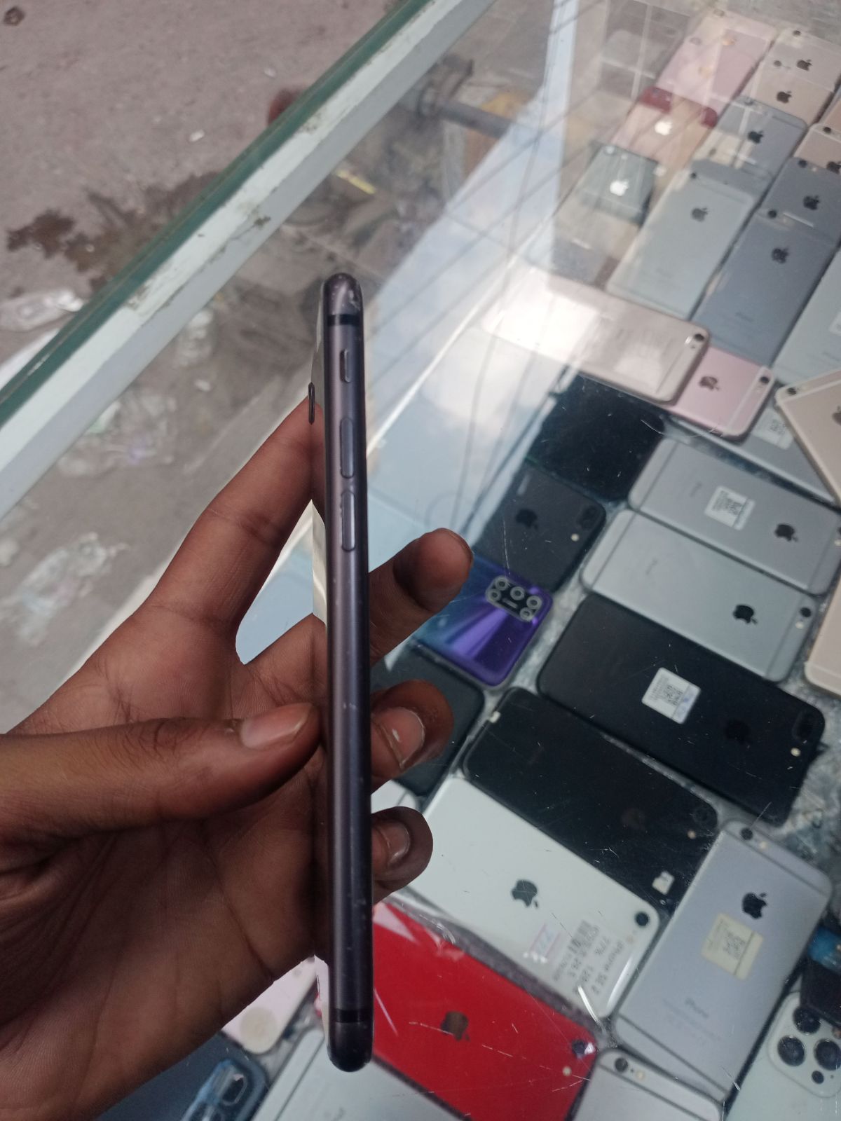 iPhone 8 · 256GB - photo 3