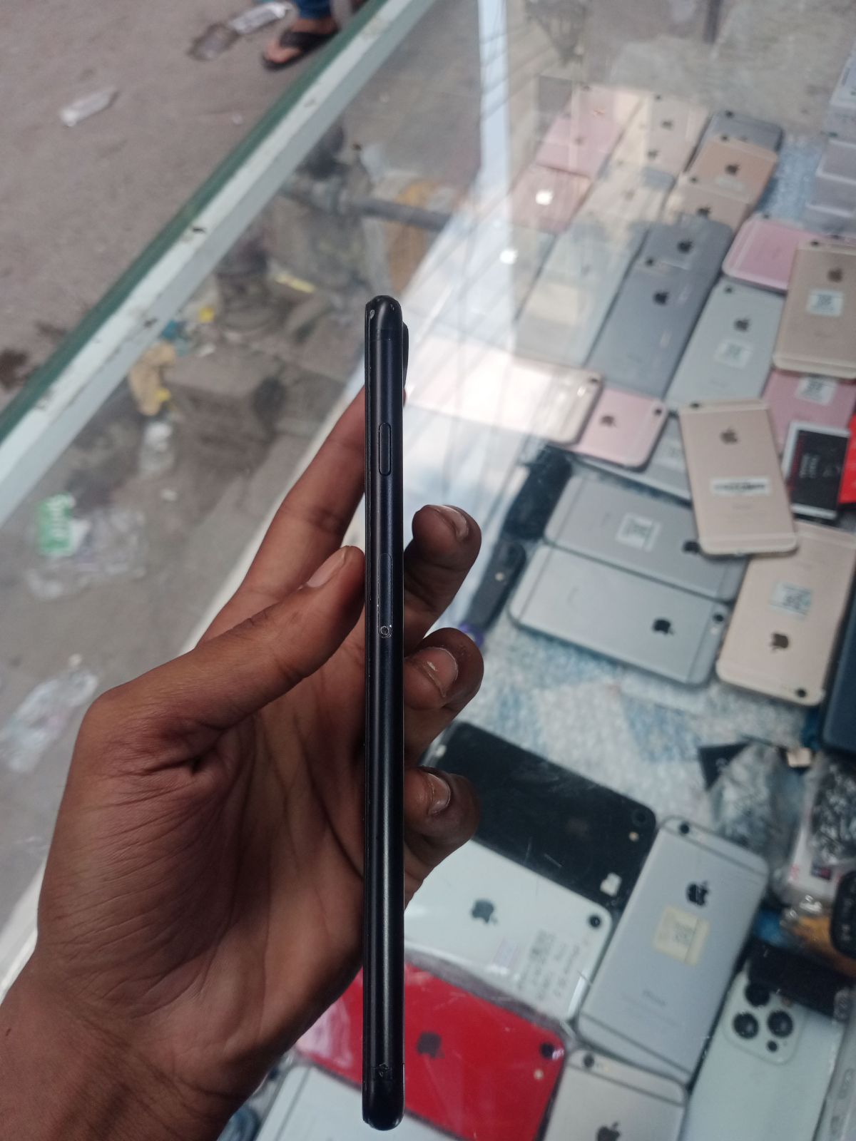 iPhone 7 Plus · 256GB - photo 2