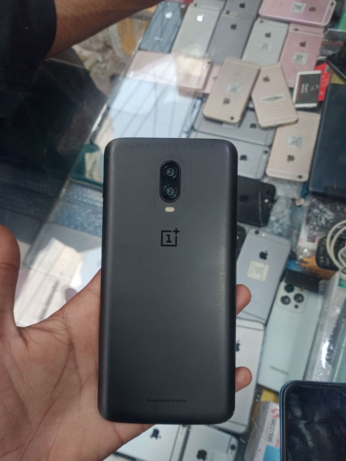OnePlus 6T · 6GB / 128GB - photo 1