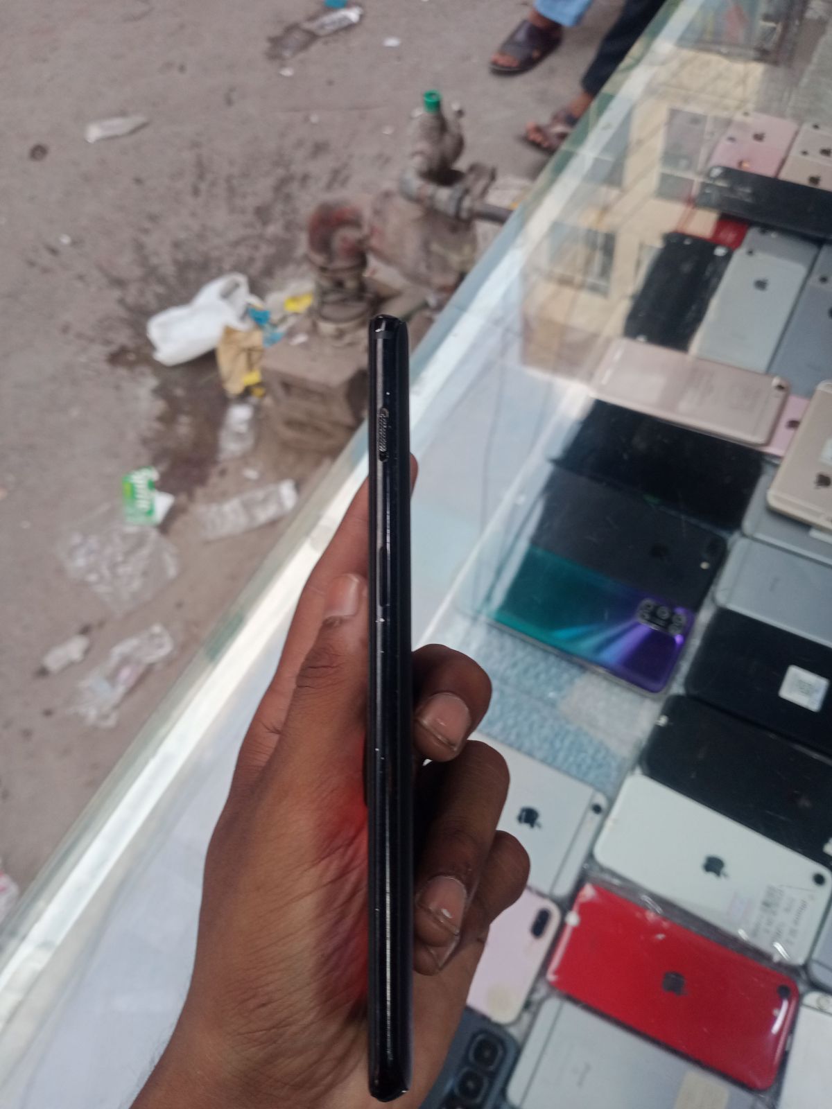 OnePlus 6T · 6GB / 128GB - photo 4