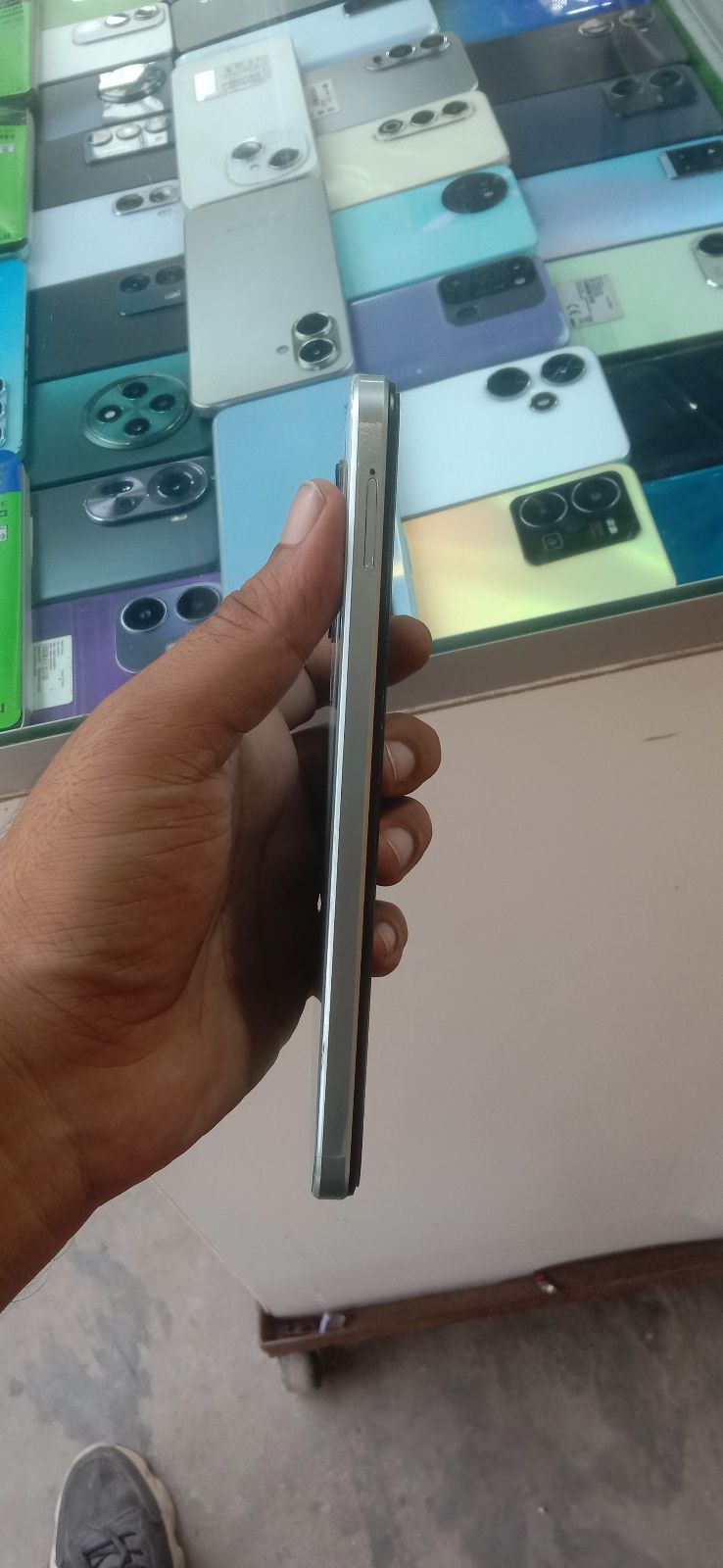 Vivo Y18 · 4GB / 128GB - photo 3