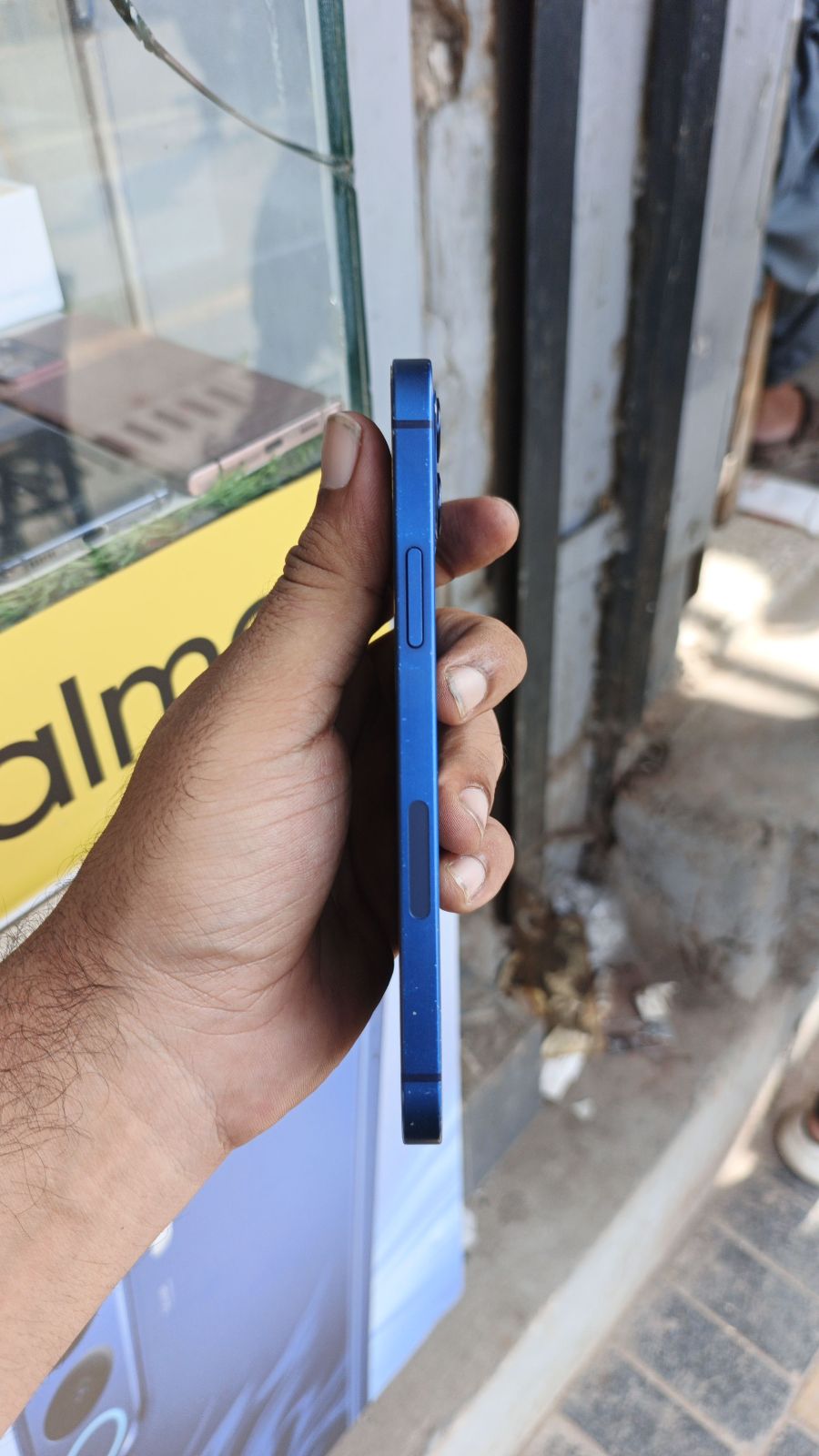 iPhone 12 · 128GB - photo 4