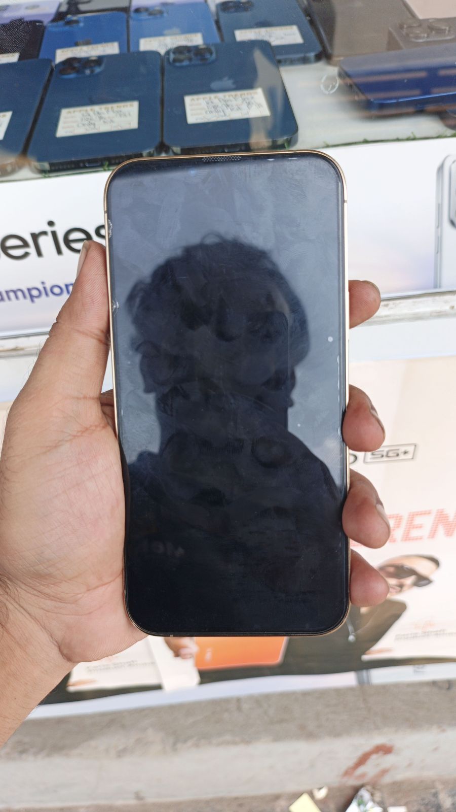 iPhone 13 Pro Max · 256GB - photo 2