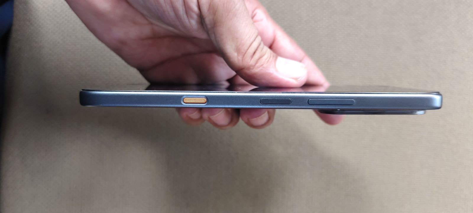 Infinix Hot 70 · 6GB / 128GB - photo 3
