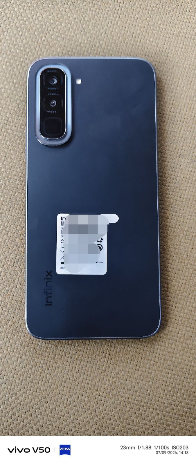 Infinix Hot 70 · 6GB / 128GB - photo 1
