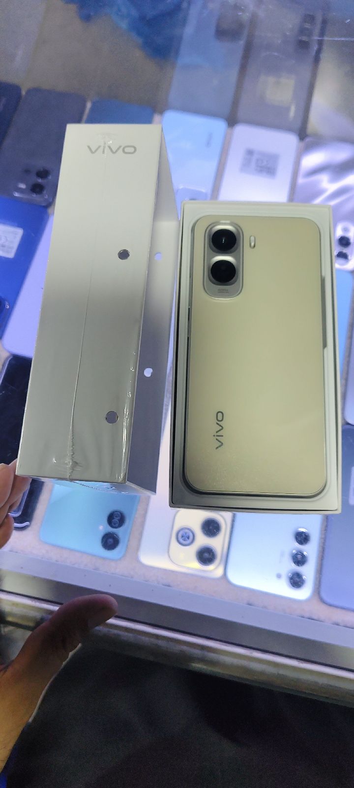 Vivo Y500 · 8GB / 256GB - photo 3