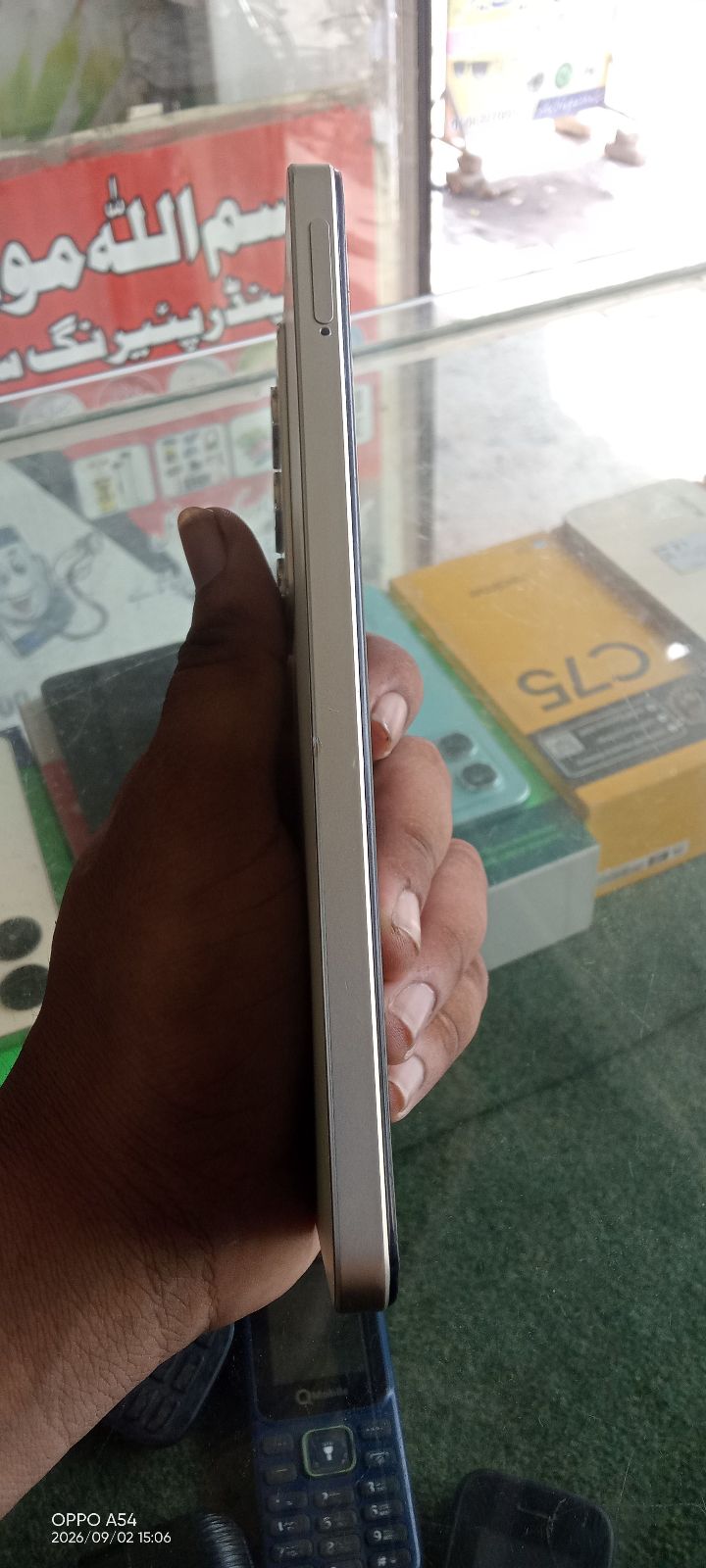 Realme C75 · 8GB / 256GB - photo 3