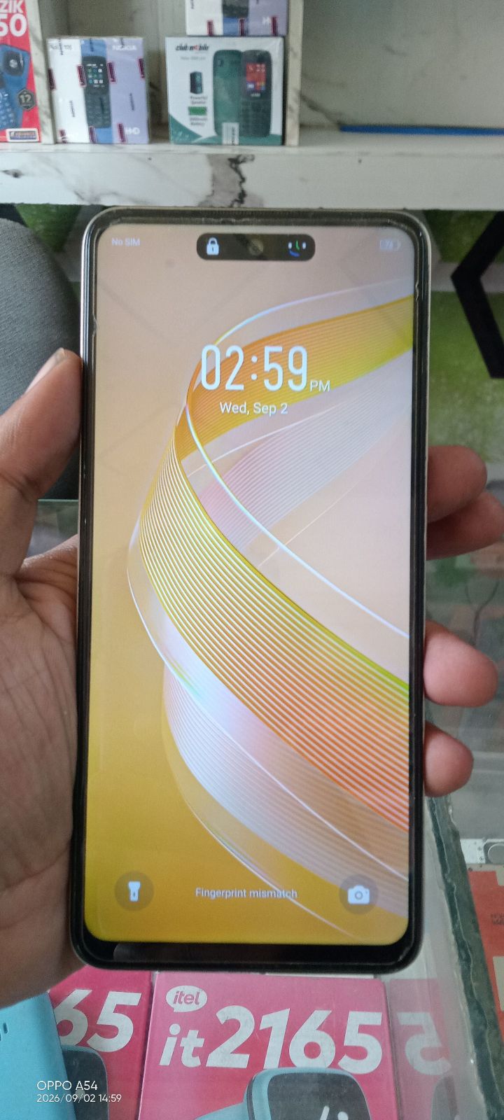 Infinix Smart 8 · 4GB / 64GB - photo 2