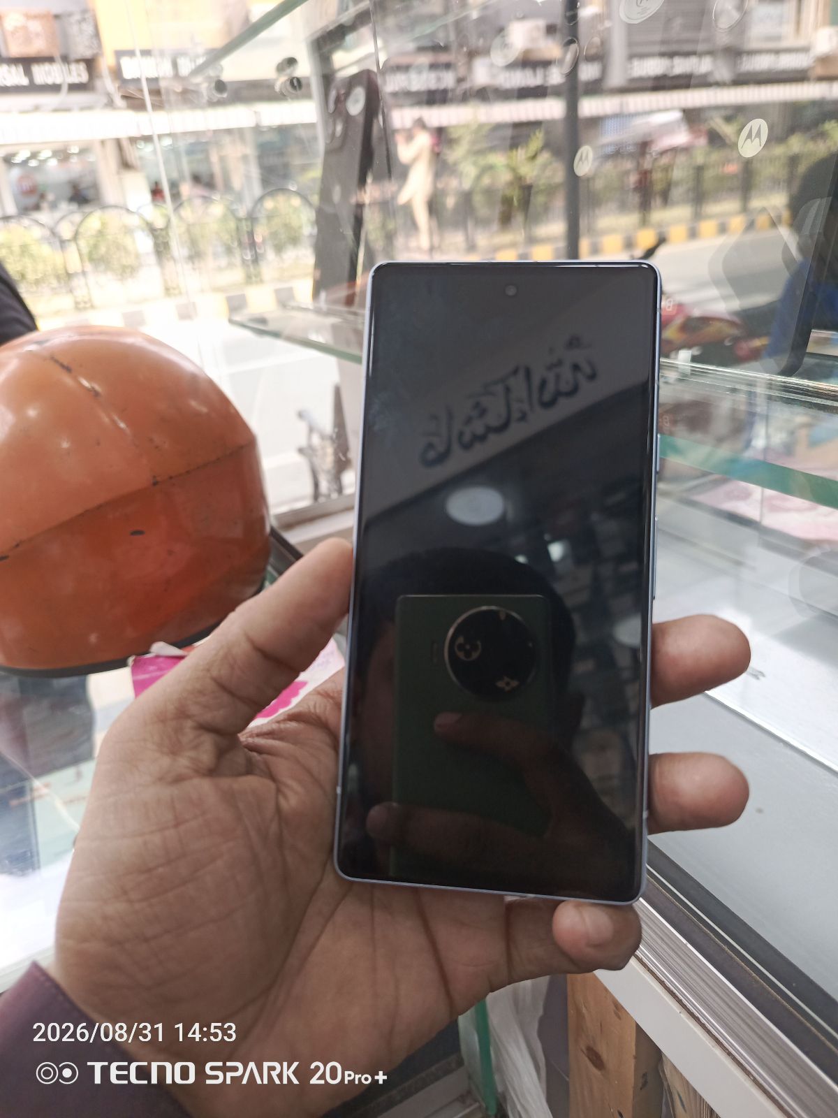 Pixel 7a · 8GB / 128GB - photo 2