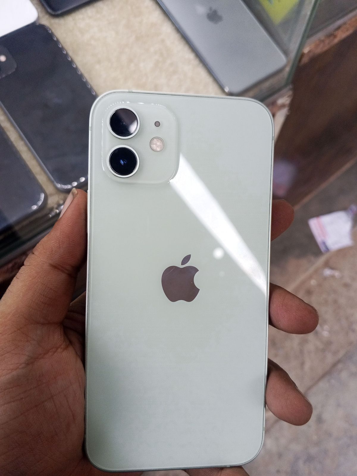 iPhone 12 · 128GB - photo 1