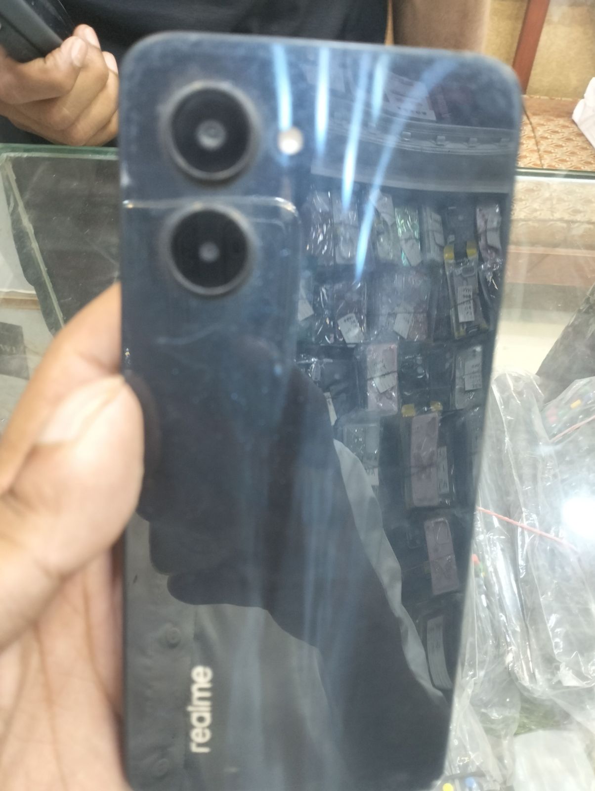 Realme C33 · 4GB / 64GB - photo 1
