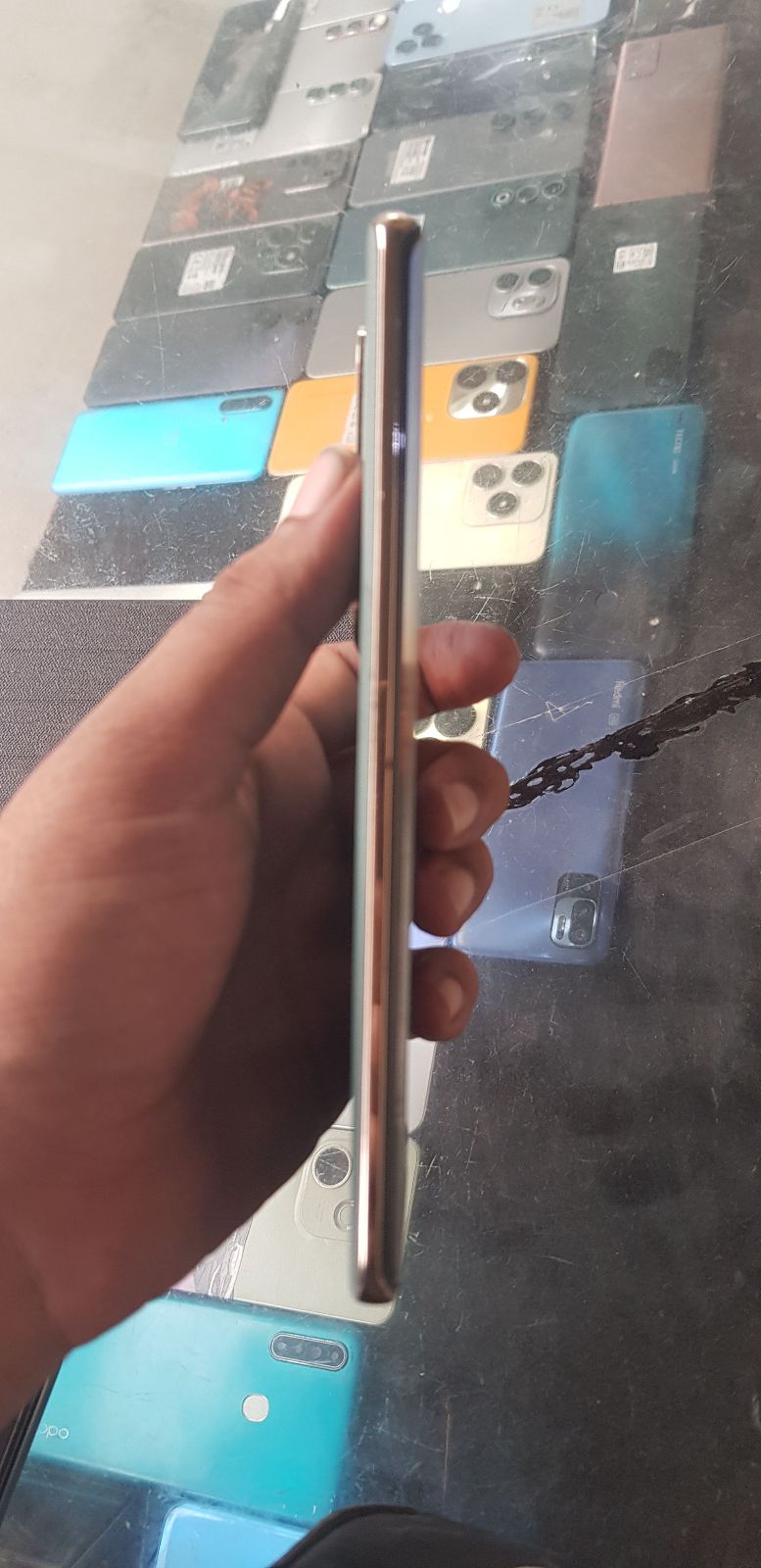 Infinix Zero 30 · 8GB / 256GB - photo 3