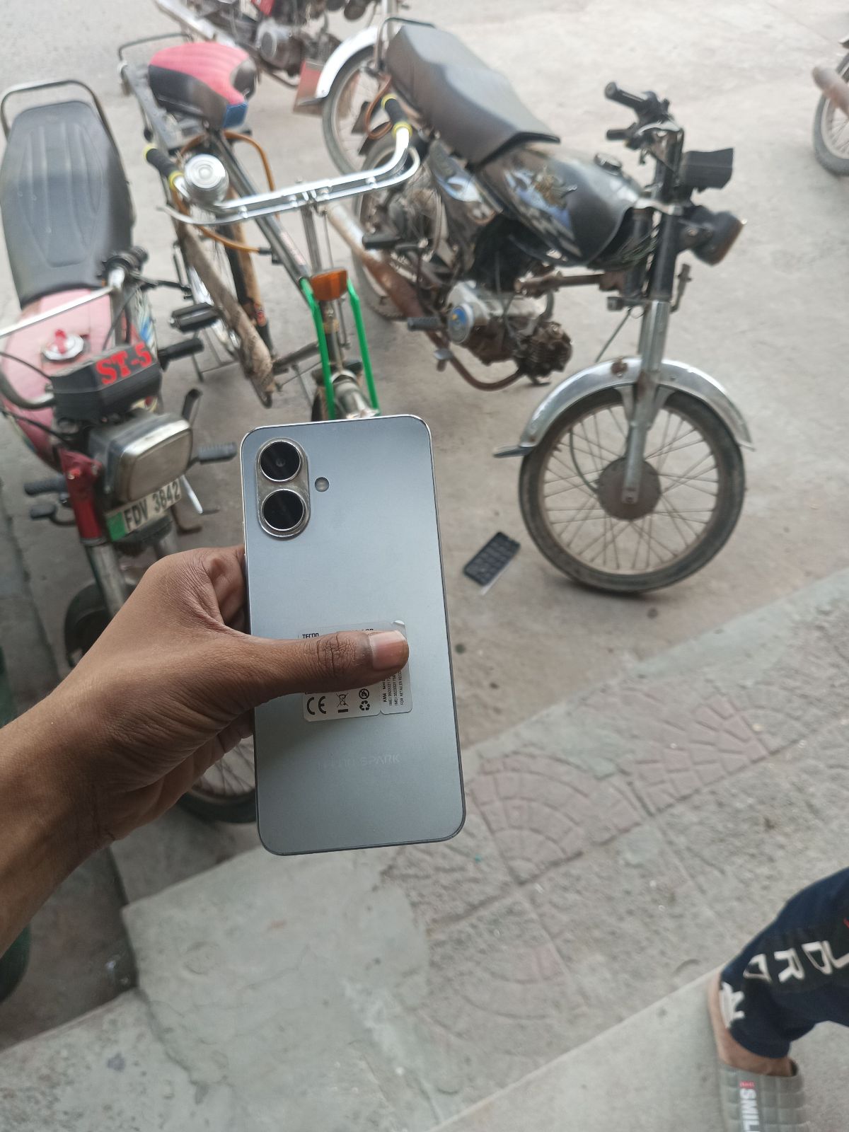 Tecno Spark Go 2 · 4GB / 64GB - photo 1