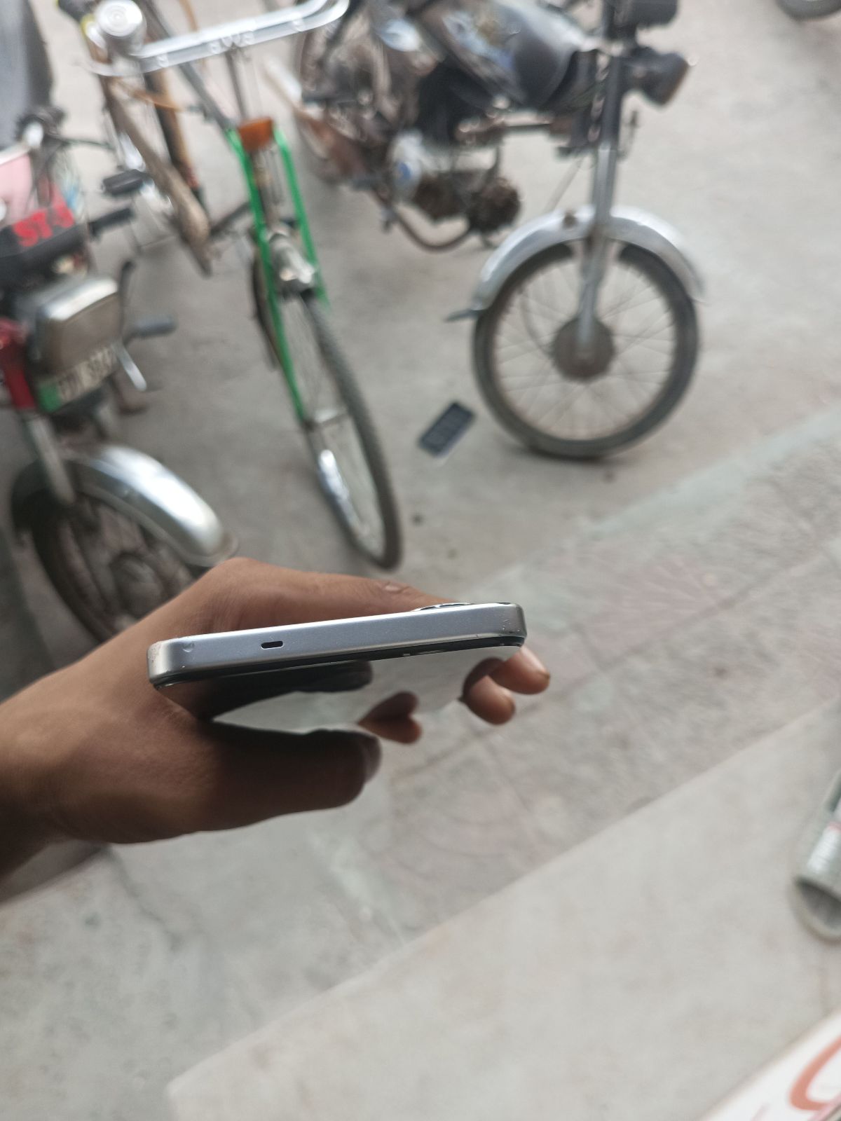 Tecno Spark Go 2 · 4GB / 64GB - photo 5