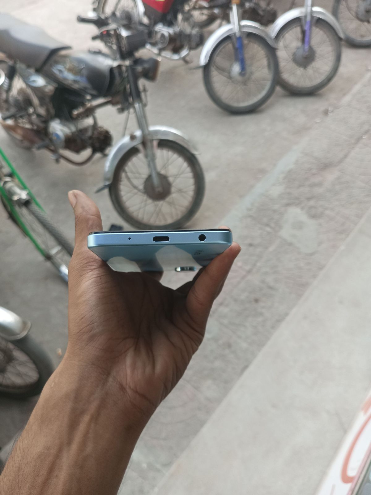 Vivo Y05e · 4GB / 64GB - photo 3