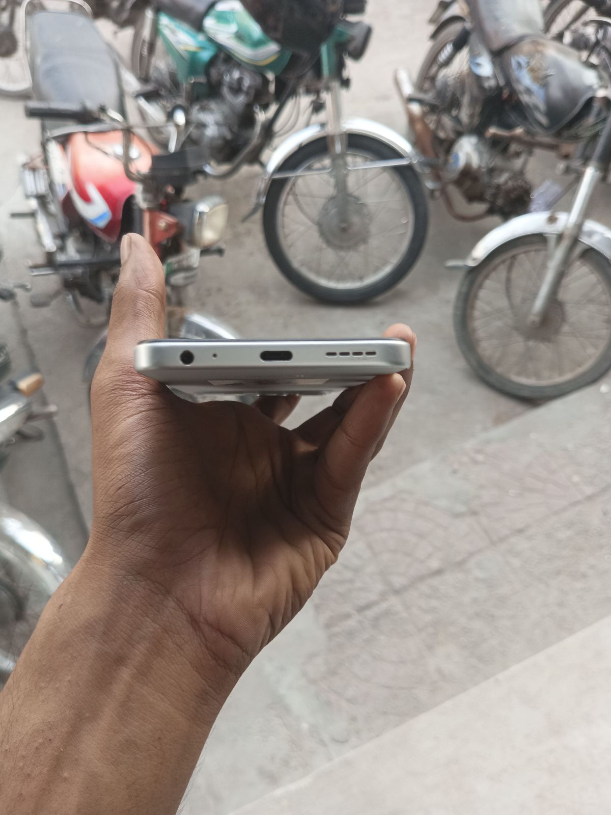 Infinix Smart 10 Plus · 4GB / 128GB - photo 3