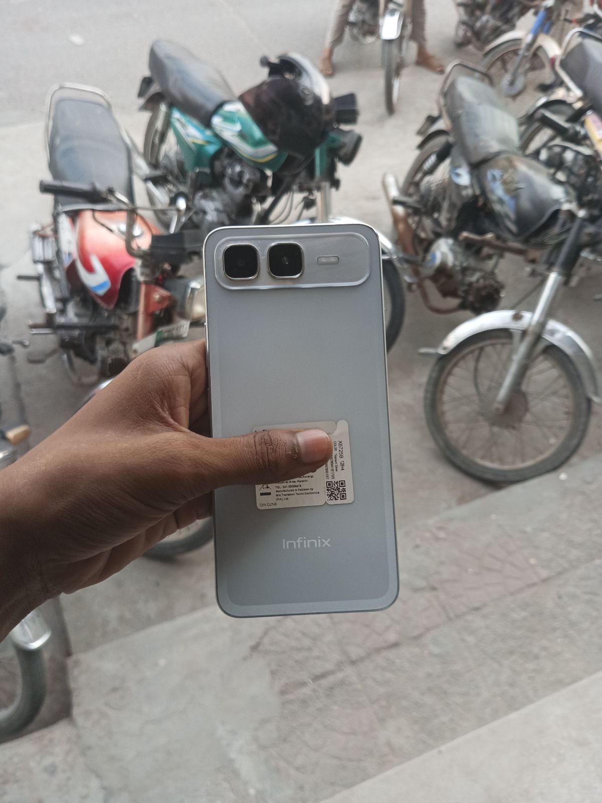 Infinix Smart 10 Plus · 4GB / 128GB - photo 1