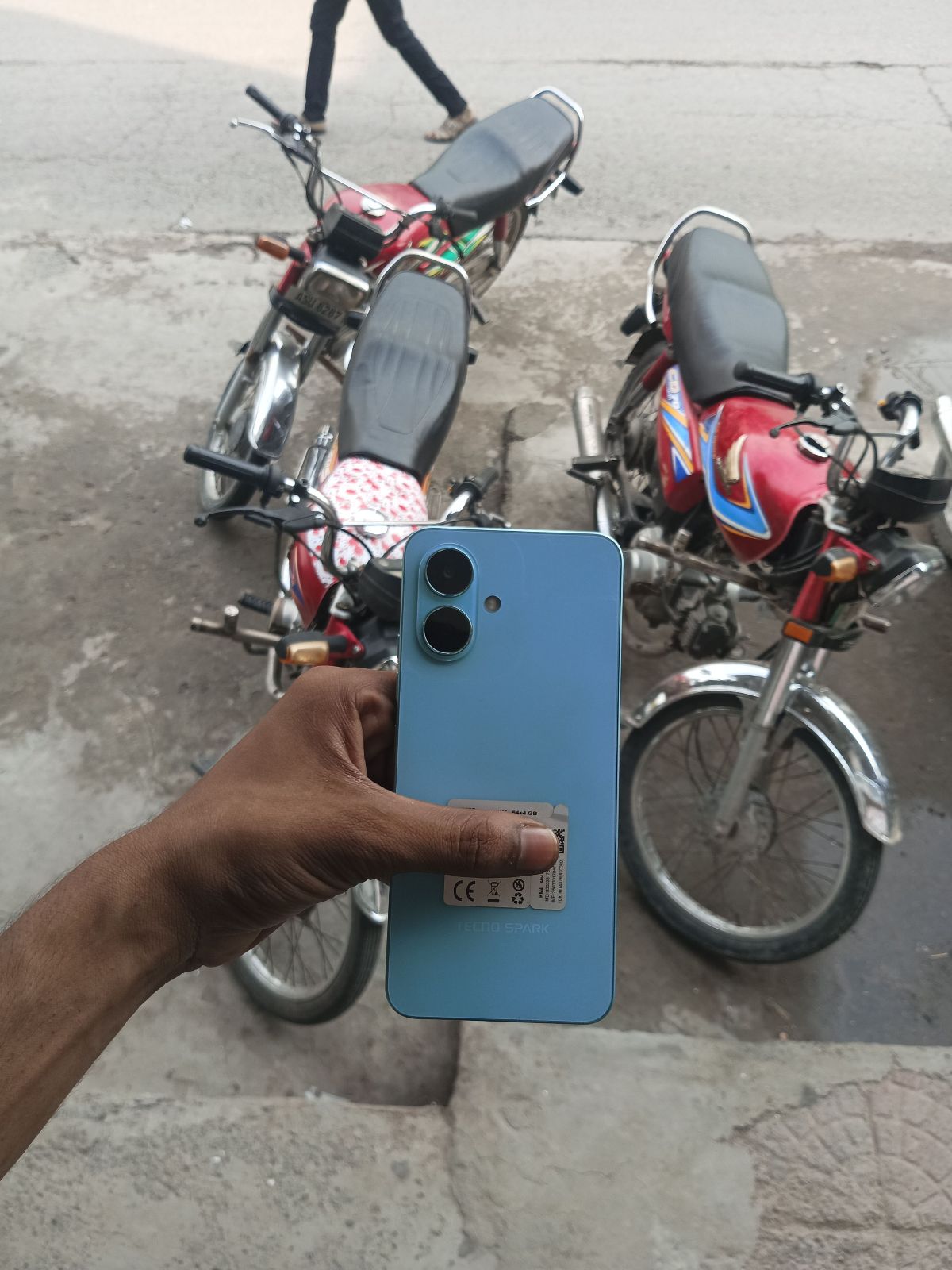 Tecno Spark Go 2 · 4GB / 64GB - photo 1