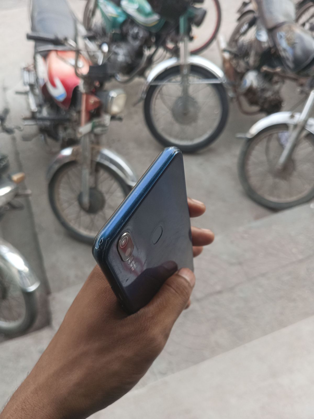 Vivo Y11 · 3GB / 32GB - photo 4