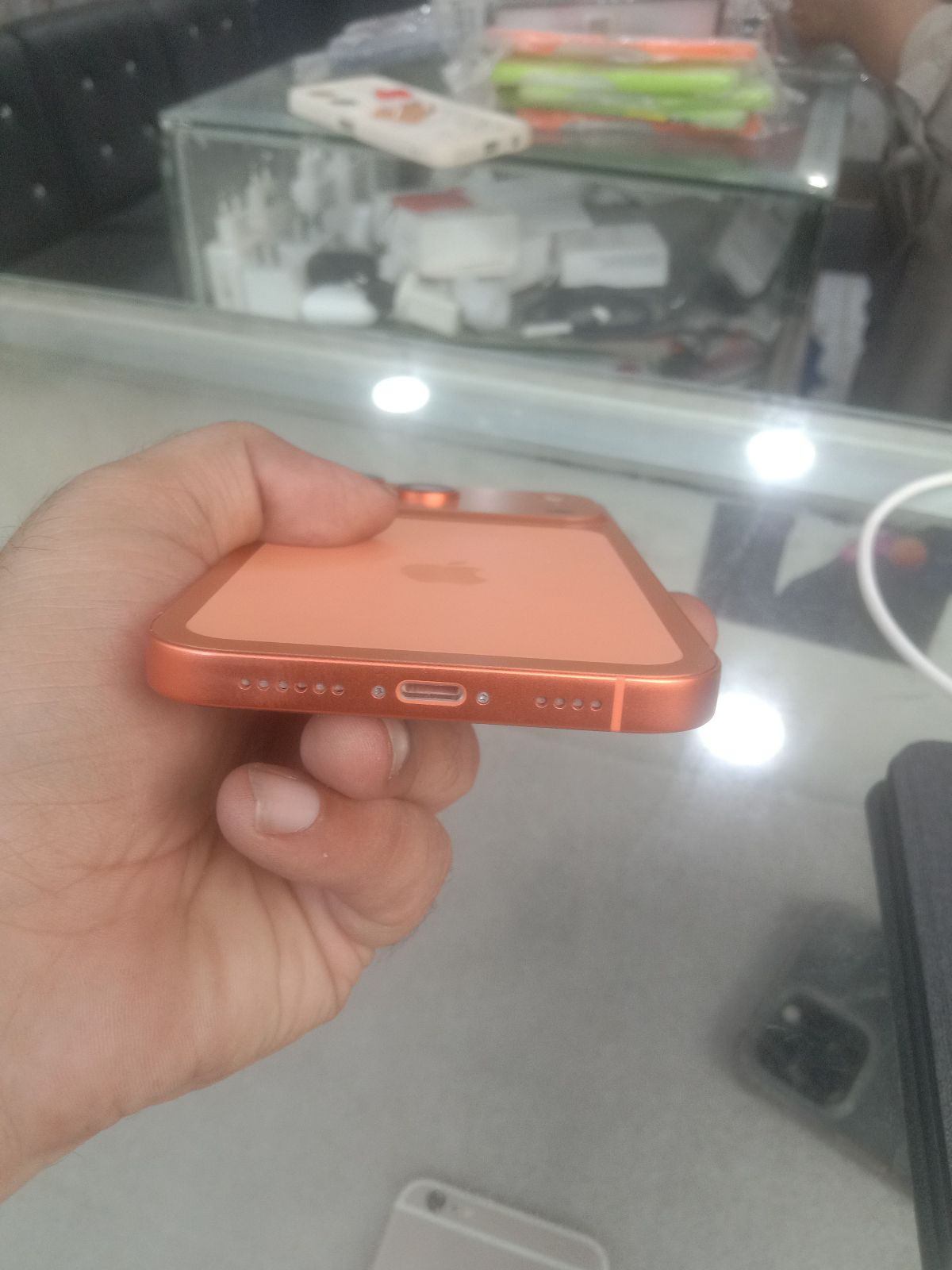 iPhone XR · 64GB - photo 5