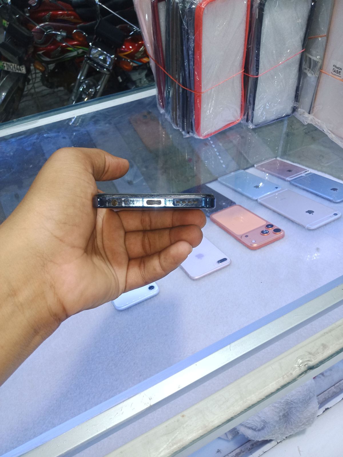 Infinix Hot 40i · 8GB / 256GB - photo 5