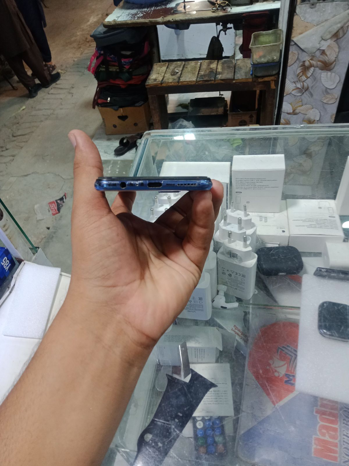Vivo V21e · 8GB / 128GB - photo 3