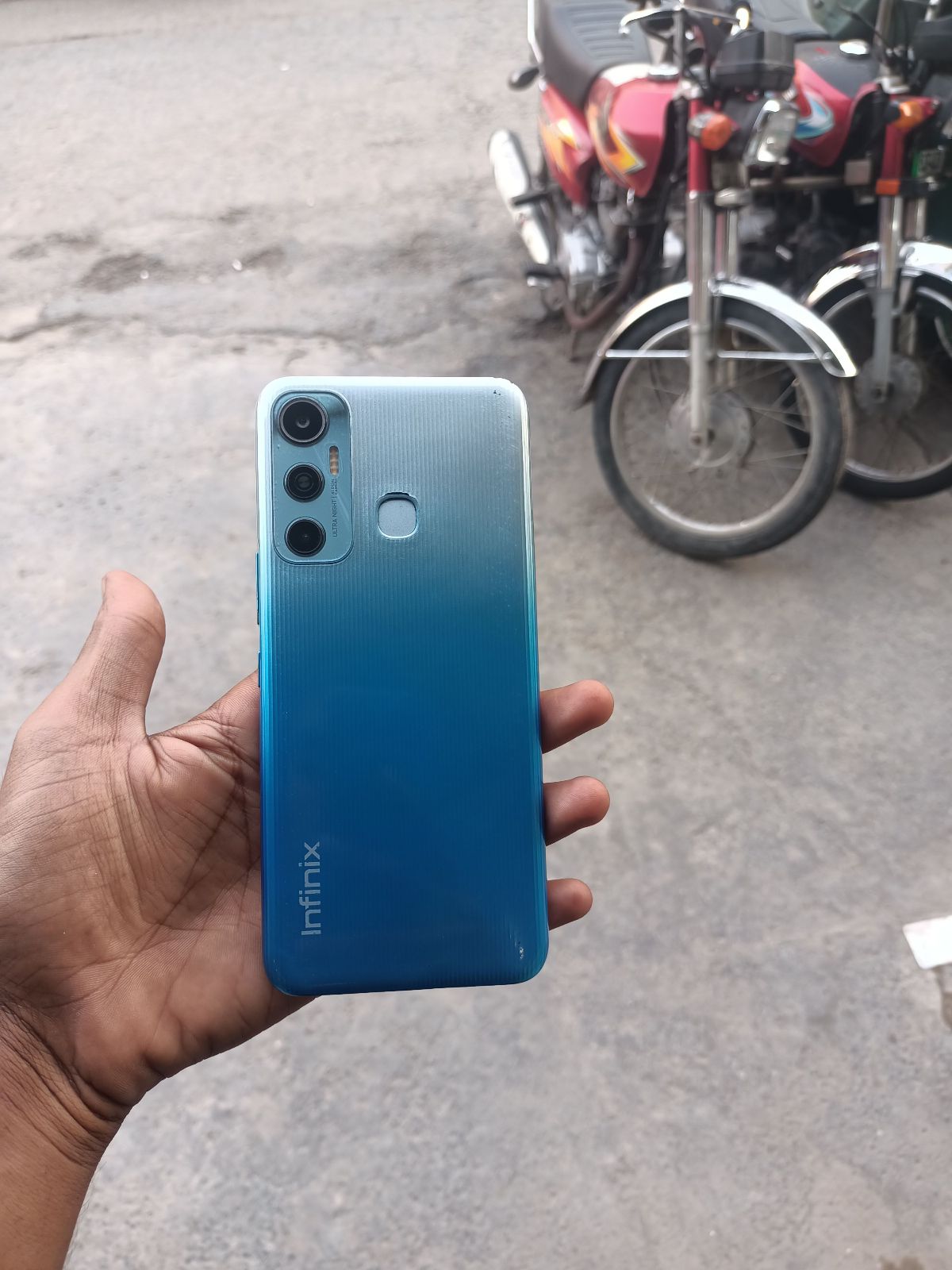 Infinix Hot 11 · 4GB / 64GB - photo 1