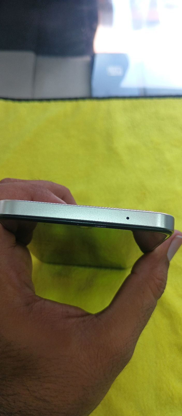 Vivo V25e · 8GB / 128GB - photo 4