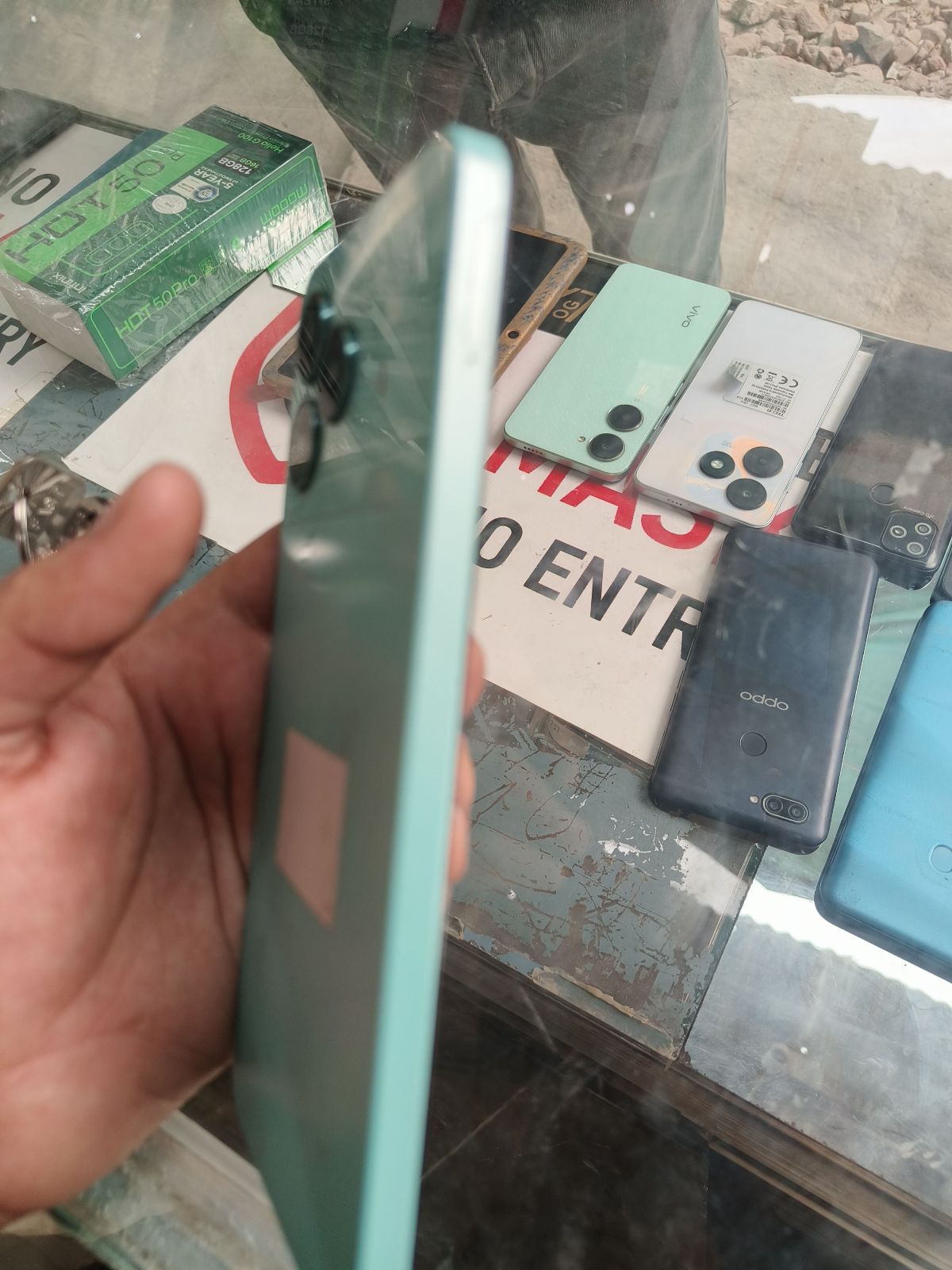 Realme C51 · 4GB / 64GB - photo 2