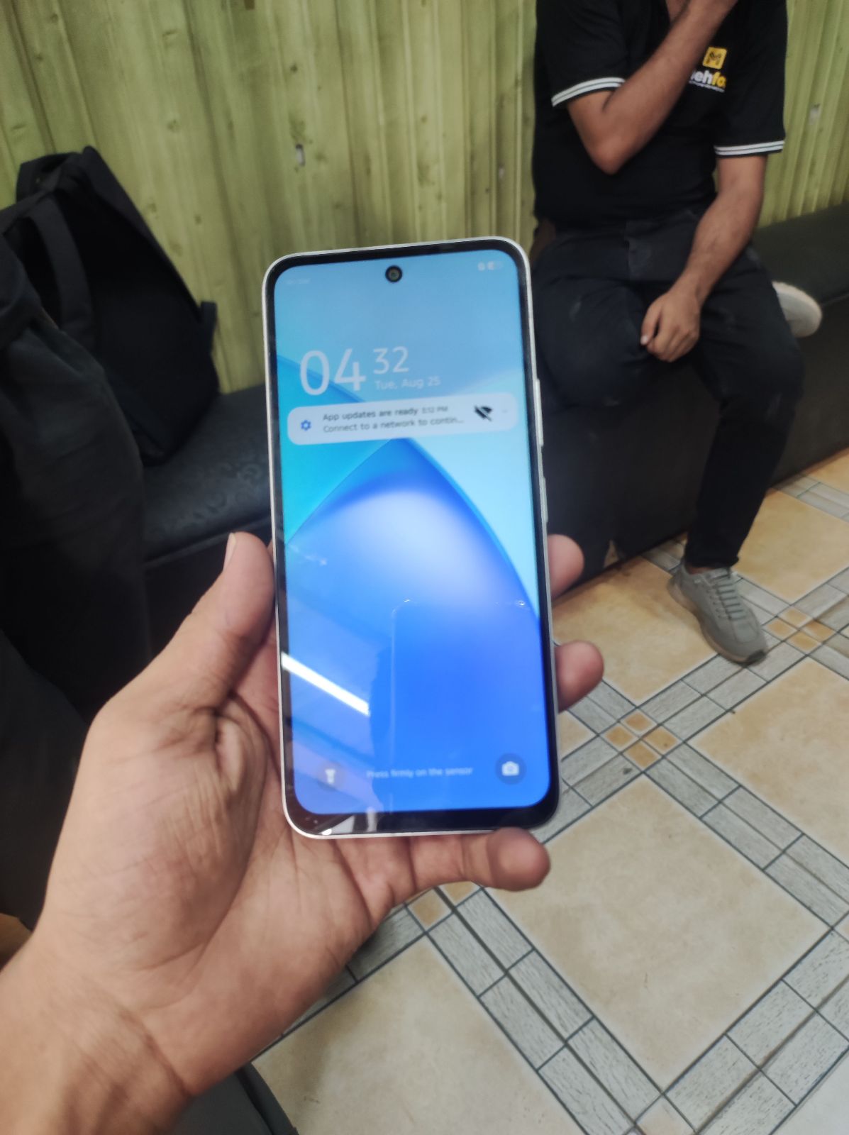 Infinix Smart 10 · 4GB / 128GB - photo 3