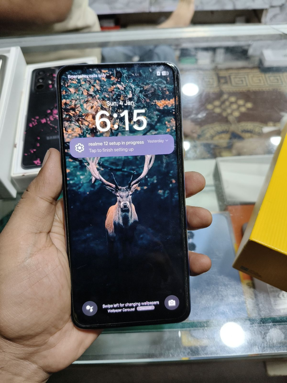 Realme 12 · 8GB / 256GB - photo 2