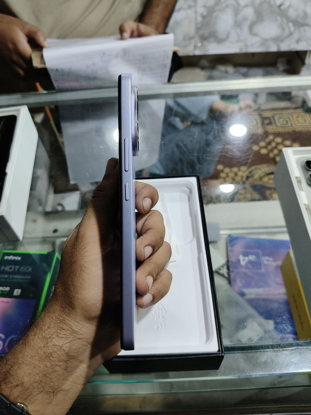 Vivo V50 Lite 5G · 12GB / 256GB - photo 4