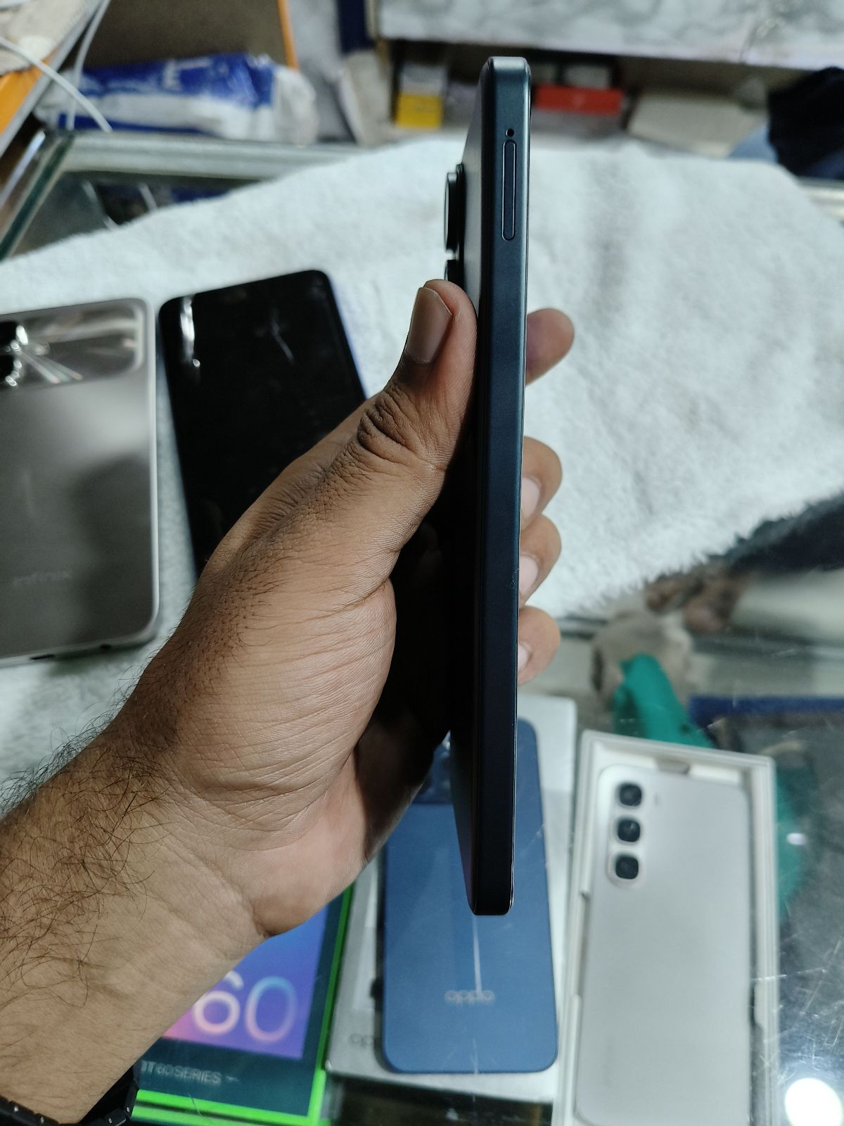 Vivo Y21d · 4GB / 128GB - photo 3