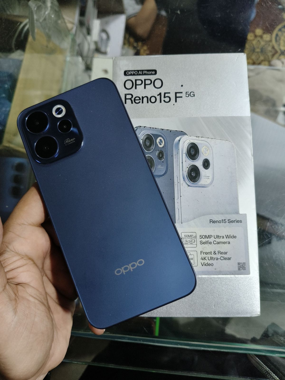 Oppo Reno 15 F 5G · 8GB / 256GB - photo 3