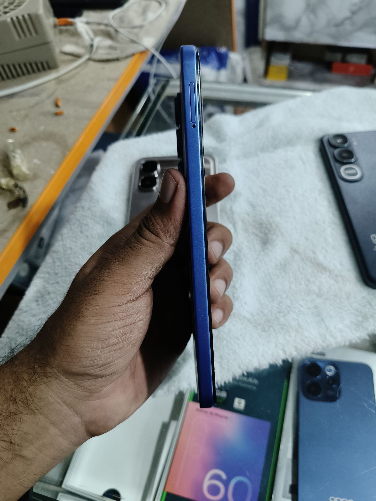 Infinix Hot 60i · 6GB / 128GB - photo 3