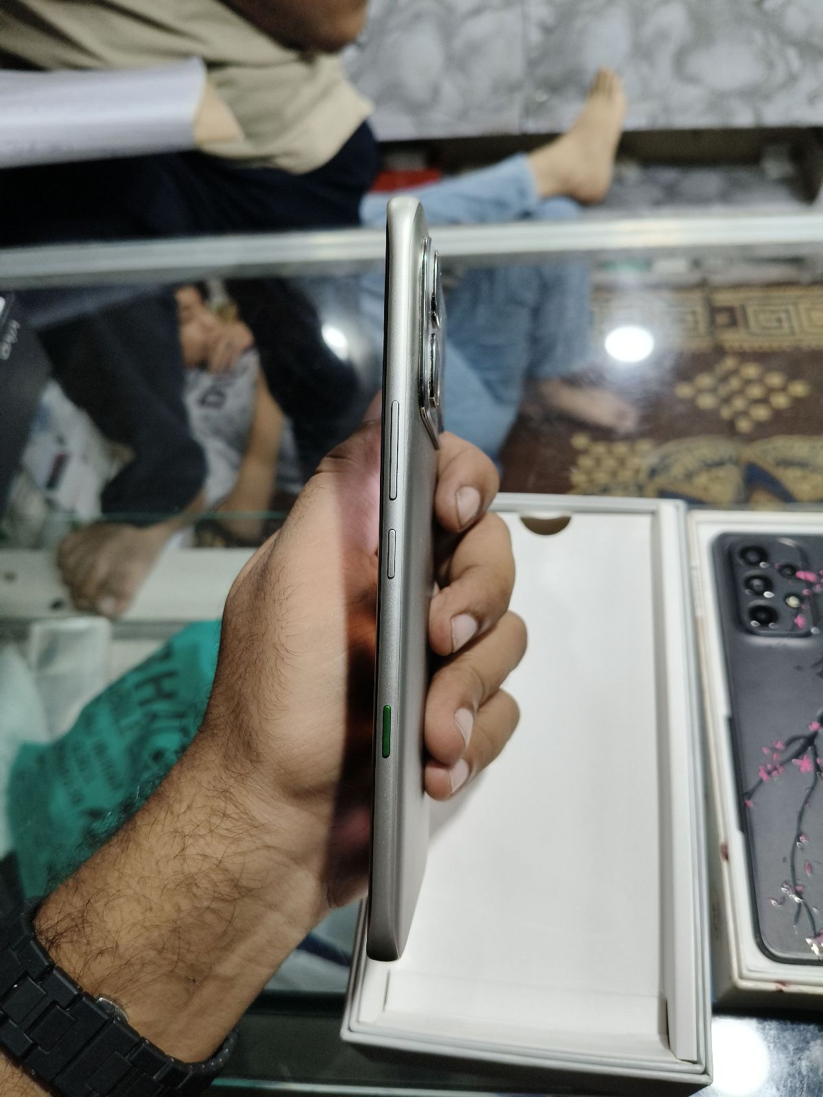 Infinix Note Edge · 8GB / 256GB - photo 4