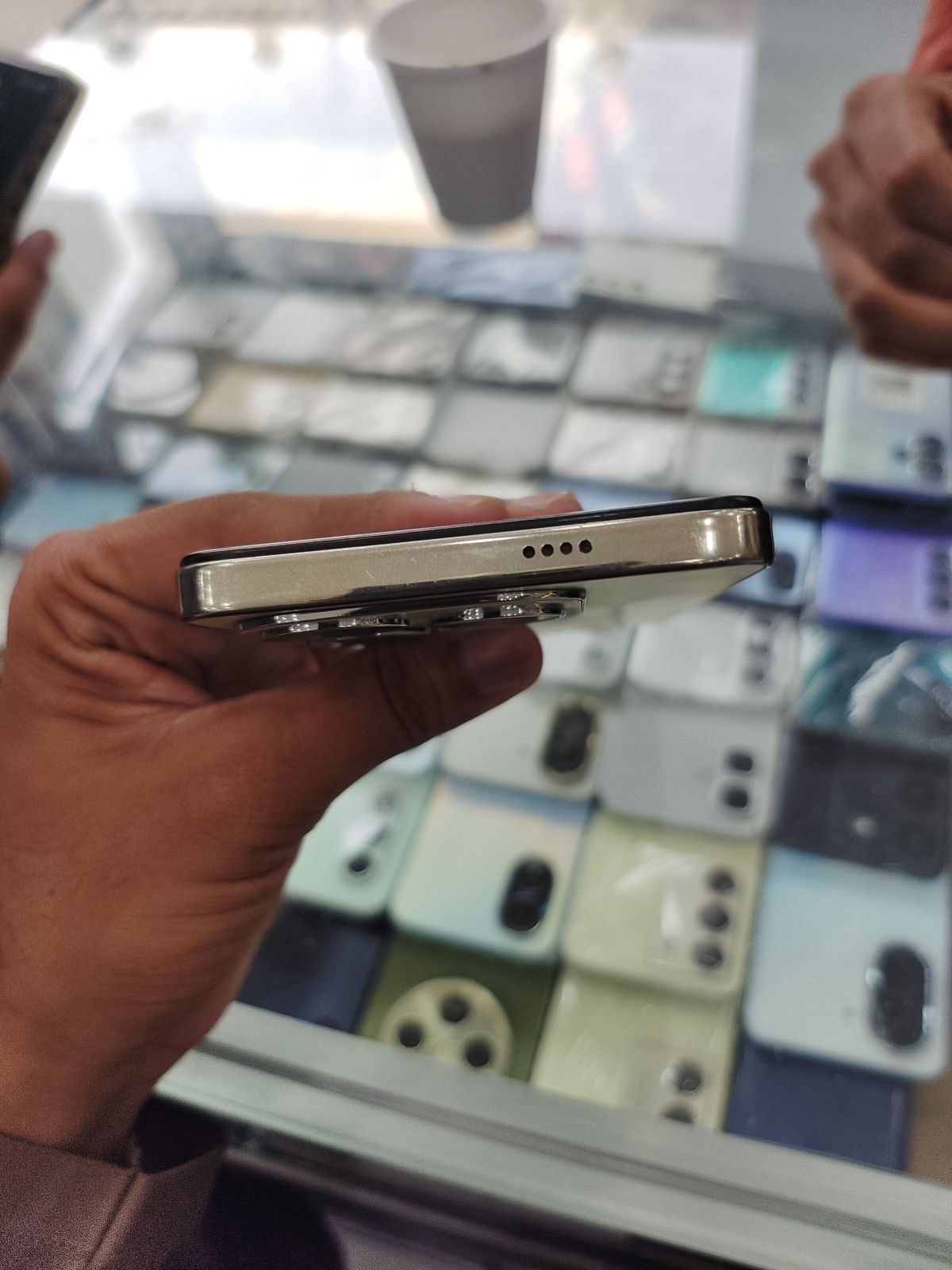 Tecno Spark 20 · 8GB / 256GB - photo 4