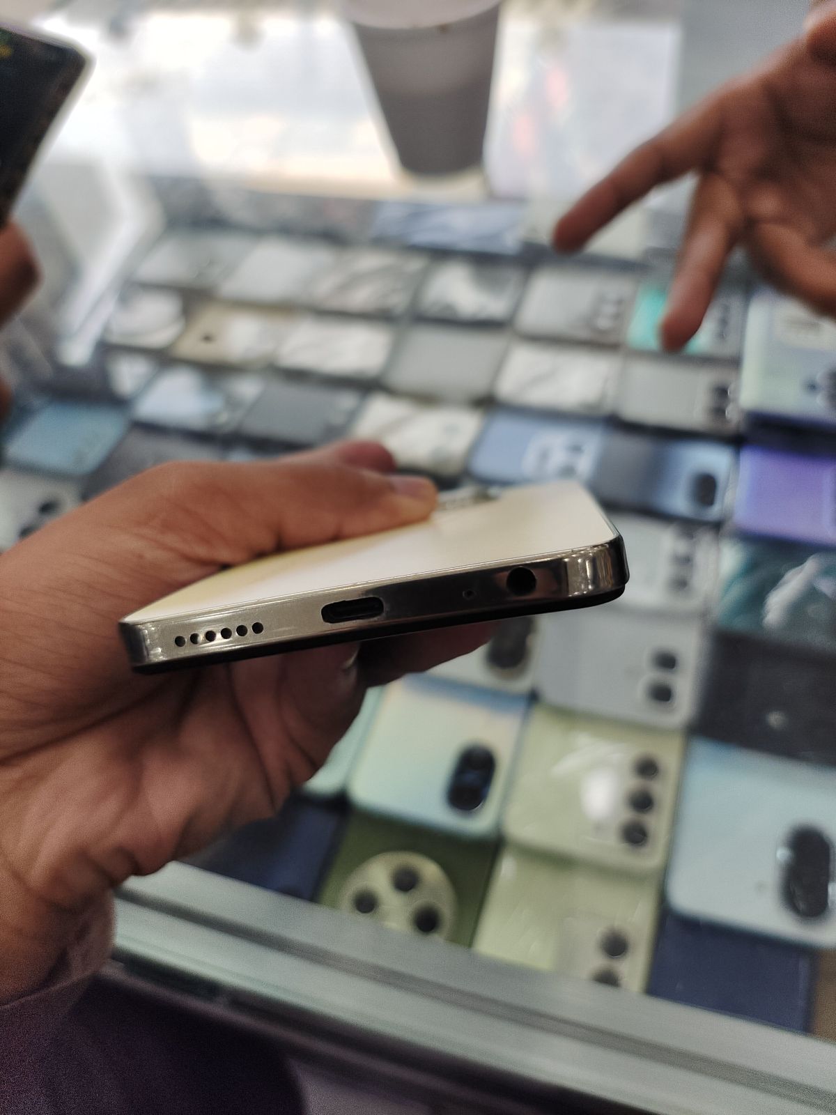 Tecno Spark 20 · 8GB / 256GB - photo 5