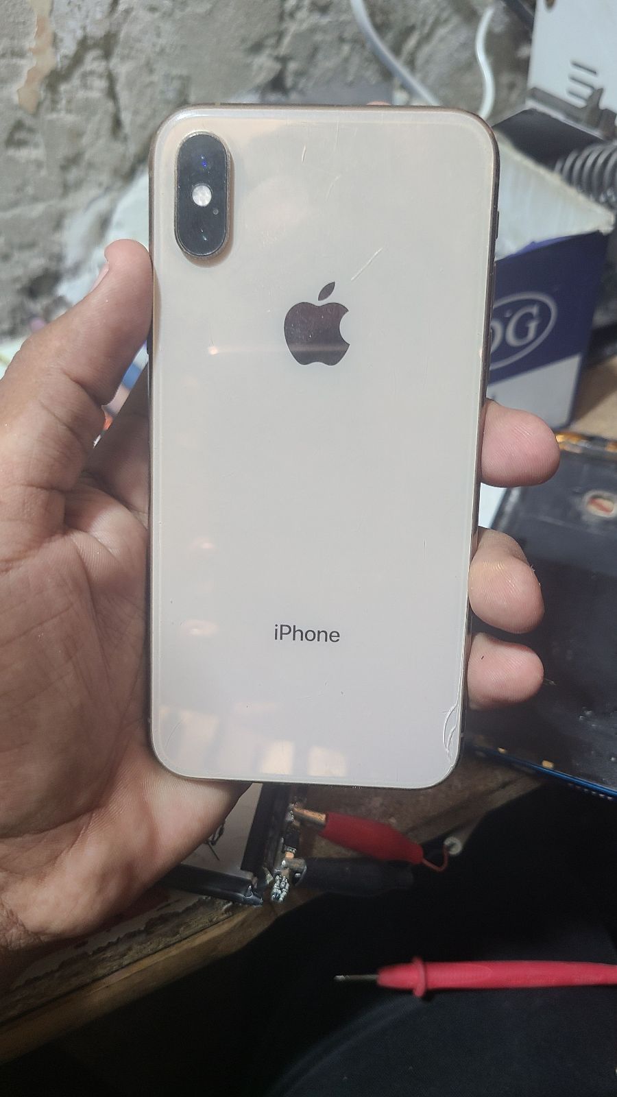 iPhone XS · 64GB - photo 1