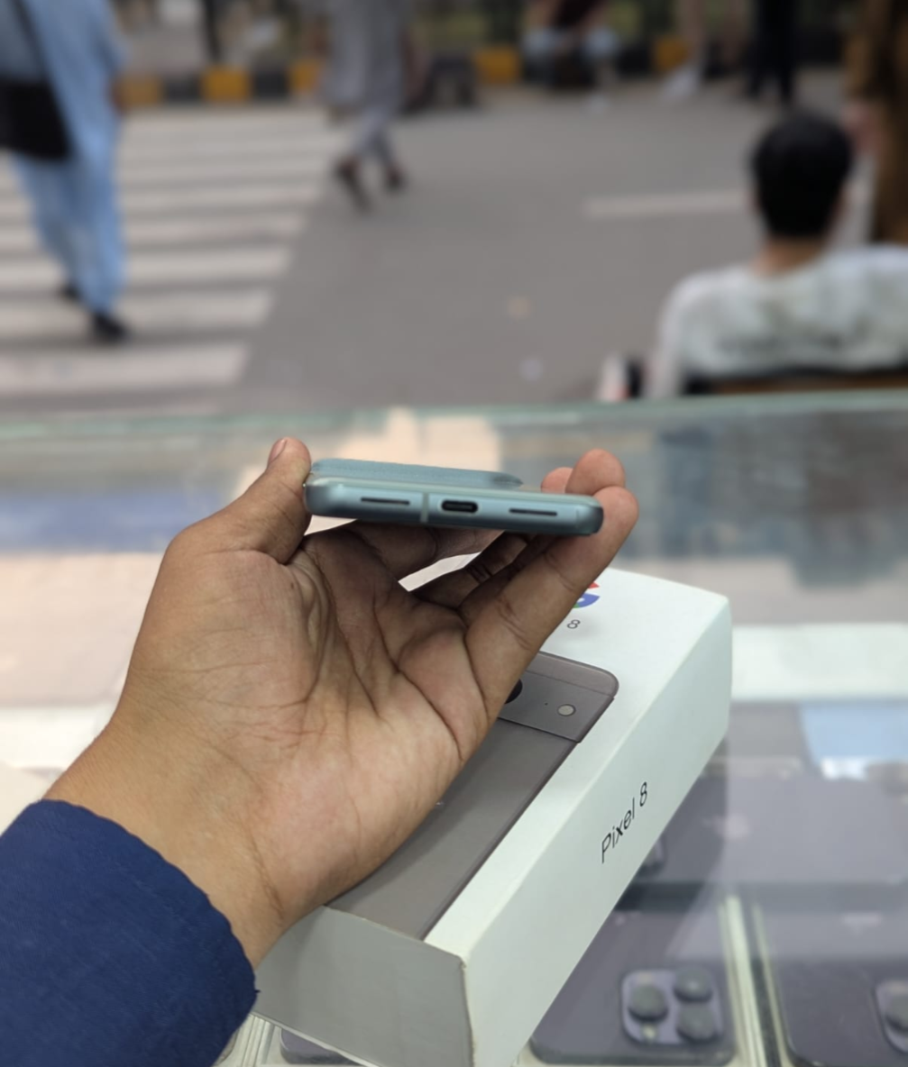 Pixel 8 · 8GB / 128GB - photo 3