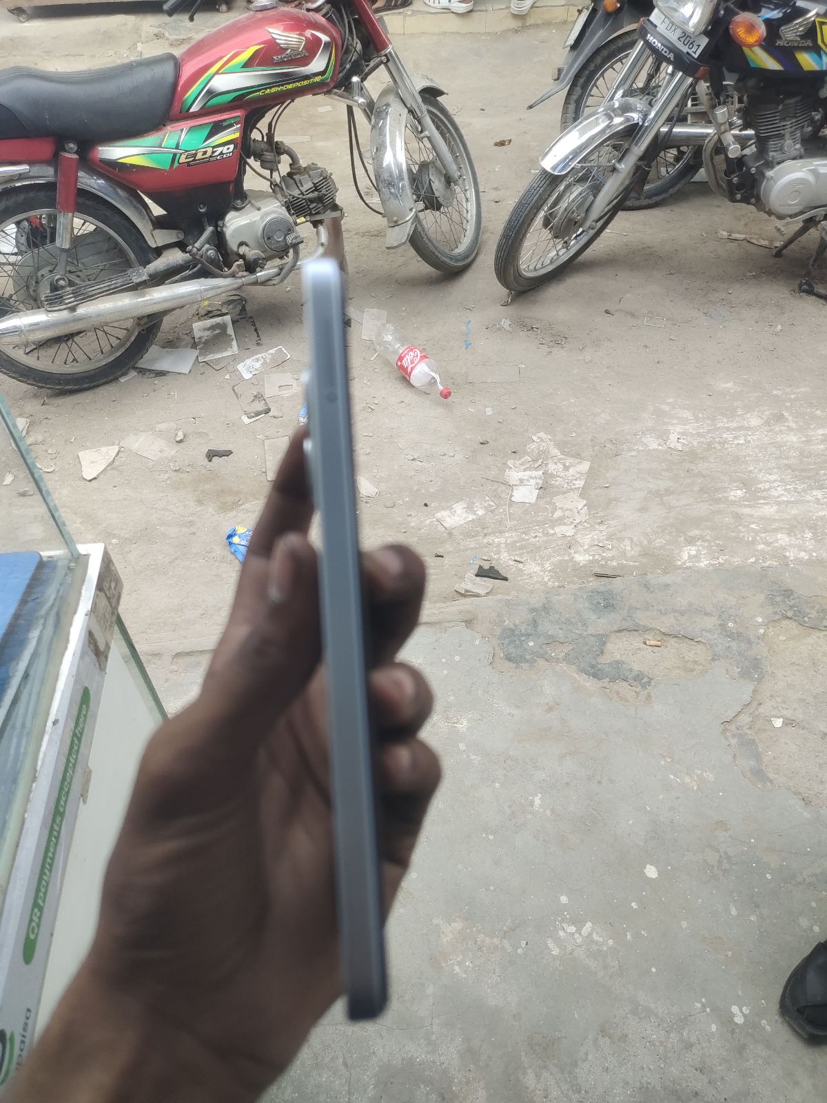 Infinix Smart 10 · 4GB / 64GB - photo 4