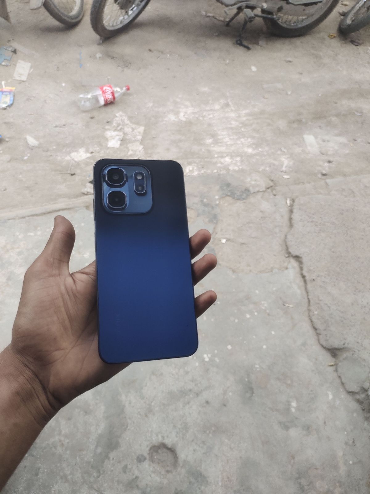Infinix Hot 50i · 4GB / 128GB - photo 1