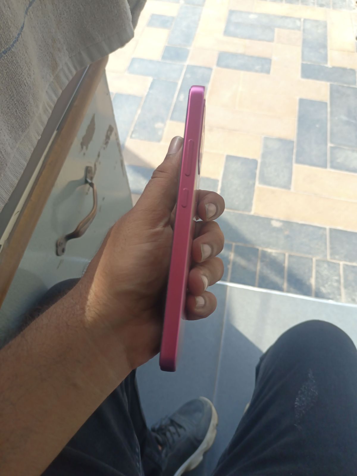 Oppo A6 Pro · 8GB / 256GB - photo 4