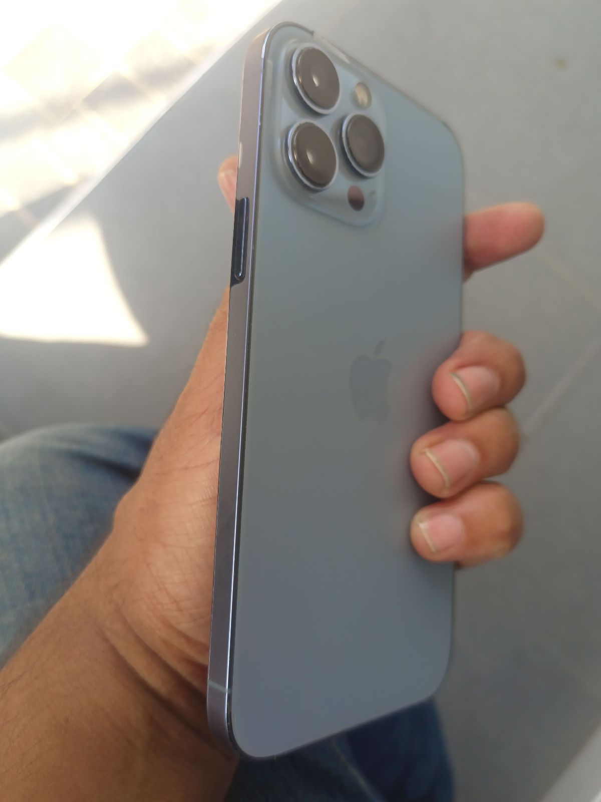 iPhone 13 Pro Max · 256GB - photo 4