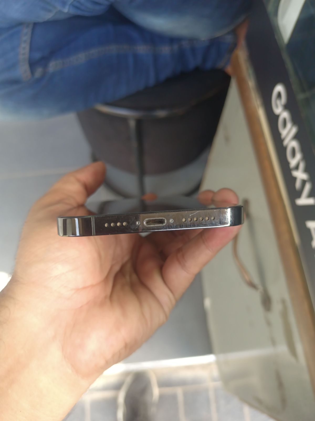 iPhone 14 Pro Max · 128GB - photo 3