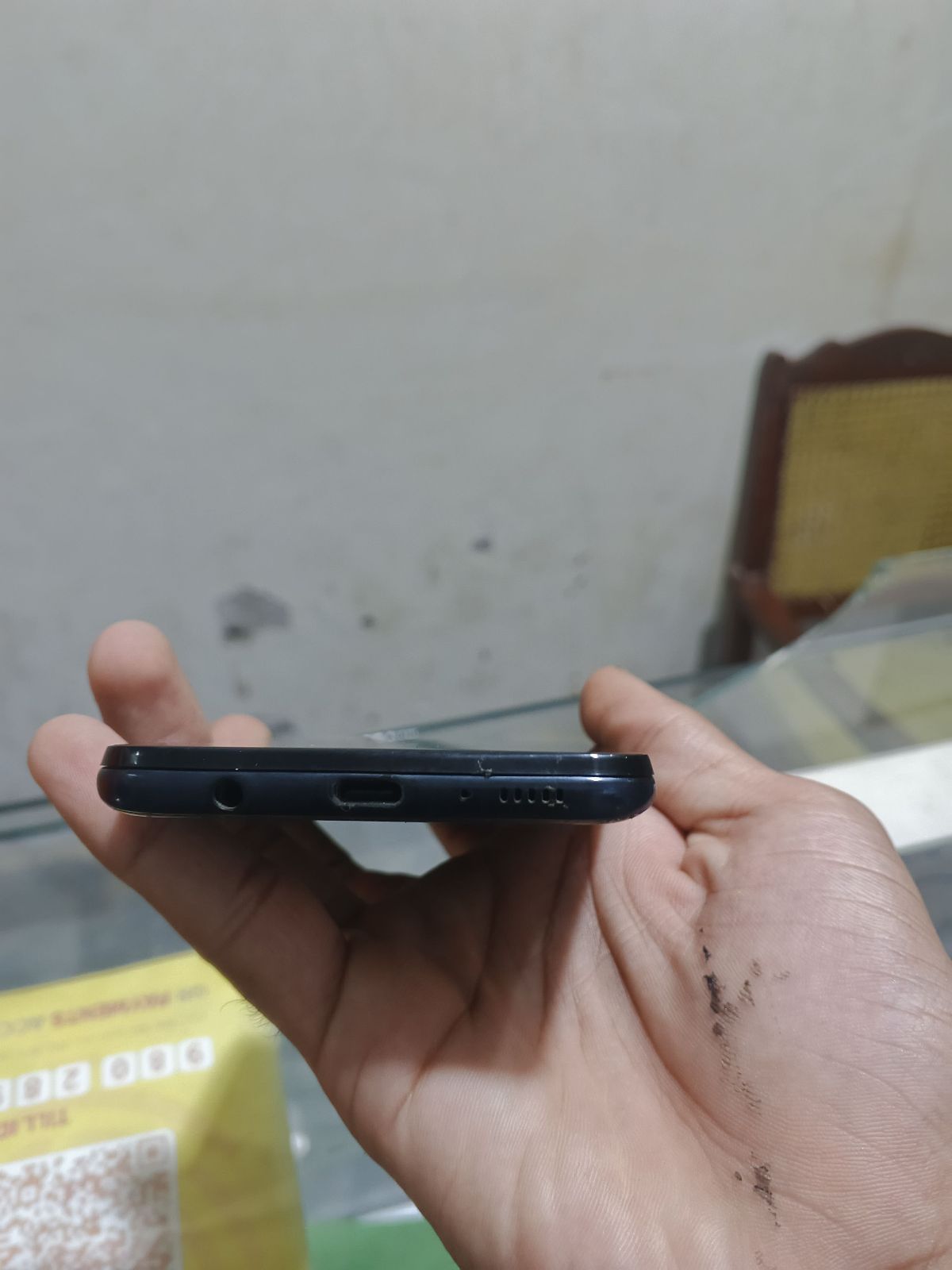 Galaxy A30 · 4GB / 64GB - photo 3