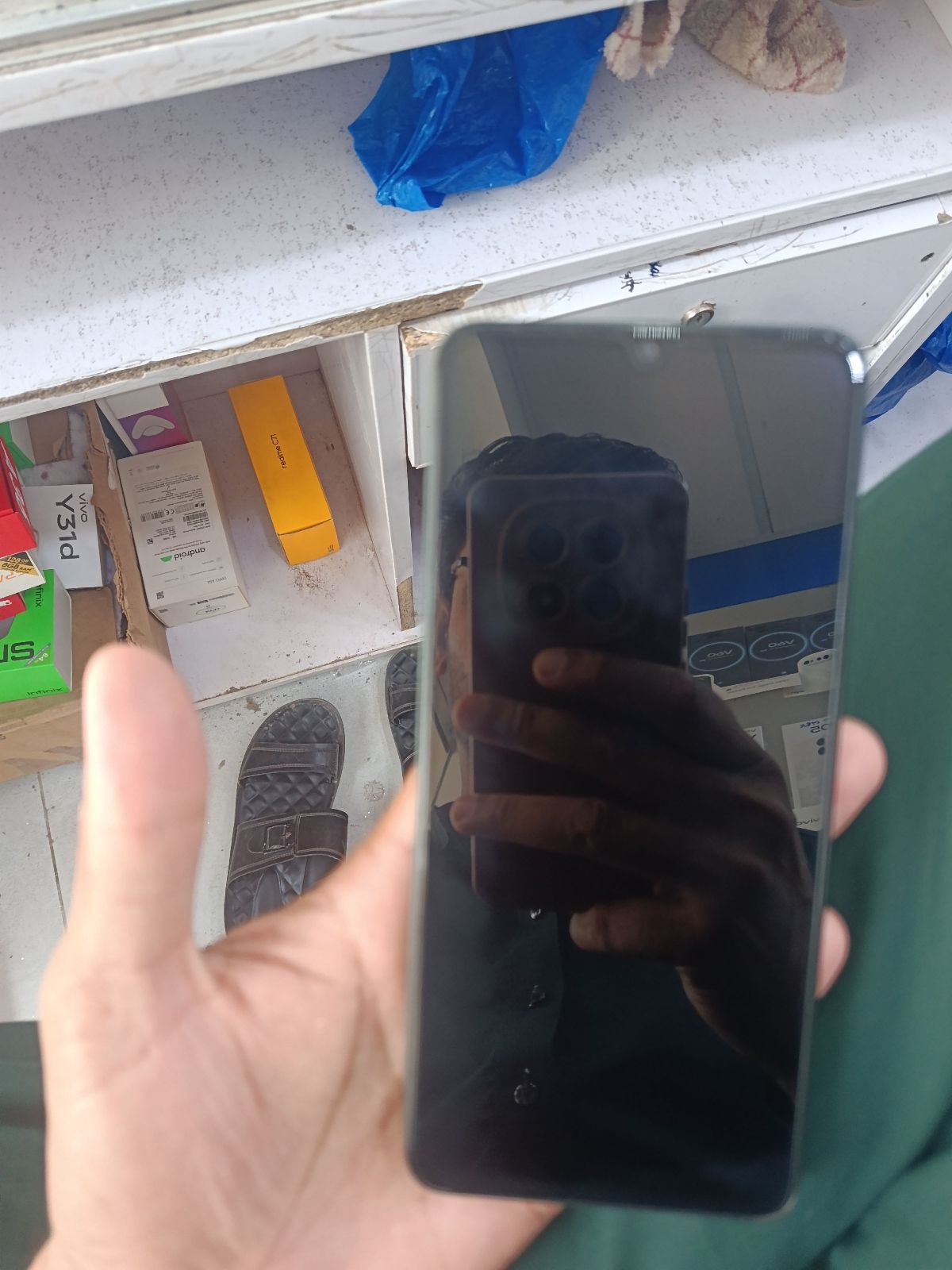 Vivo Y04 · 4GB / 128GB - photo 2