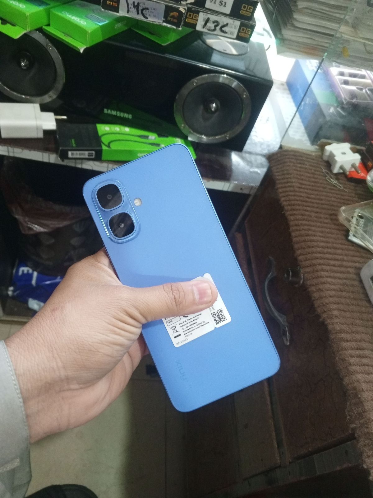 Infinix Smart 10 · 4GB / 64GB - photo 1